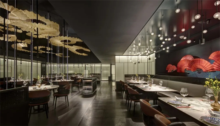 簡約撞色 上?！俺薄辈蛷d設(shè)計打造活力用餐空間