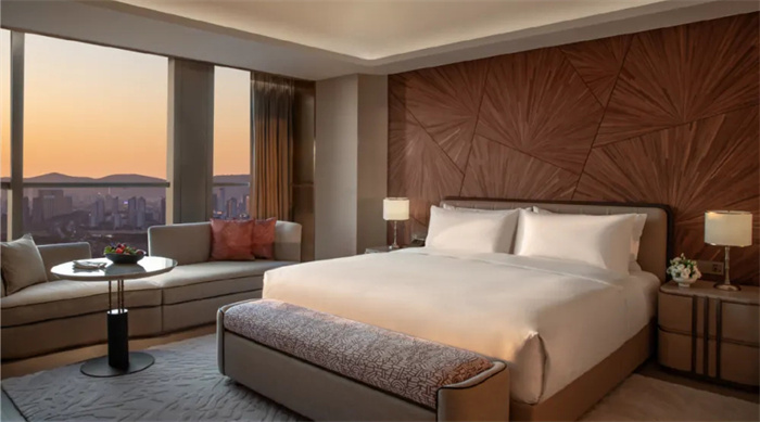 當(dāng)代藝術(shù)本土人文  無(wú)錫太湖新城洲際酒店設(shè)計(jì)