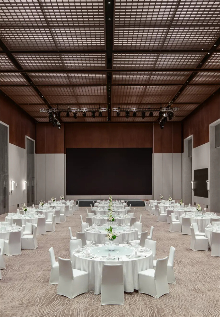 當(dāng)代藝術(shù)本土人文  無(wú)錫太湖新城洲際酒店設(shè)計(jì)