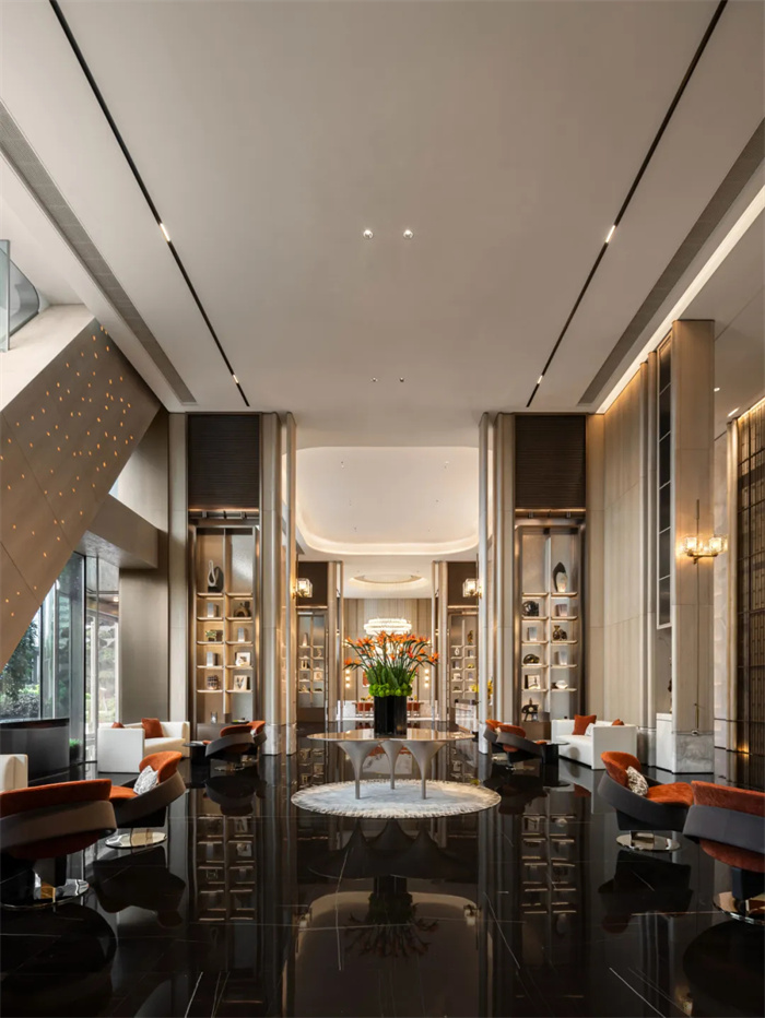 現(xiàn)代奢華   杭州世紀(jì)國泰中心銷售會所設(shè)計(jì)