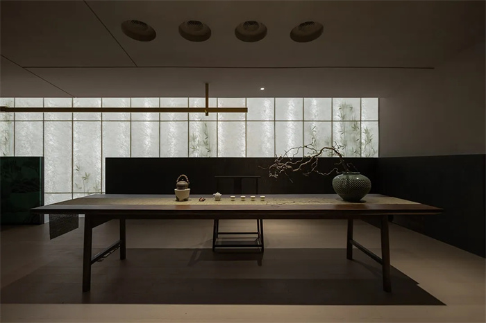 現(xiàn)代極簡東方美學(xué)  邱園高端餐飲設(shè)計案例