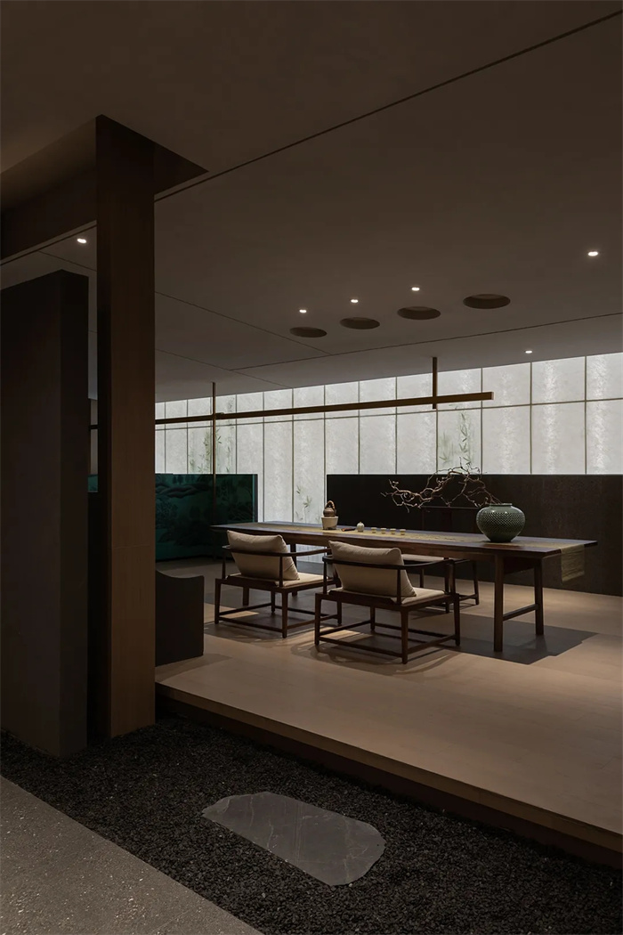 現(xiàn)代極簡東方美學(xué)  邱園高端餐飲設(shè)計案例