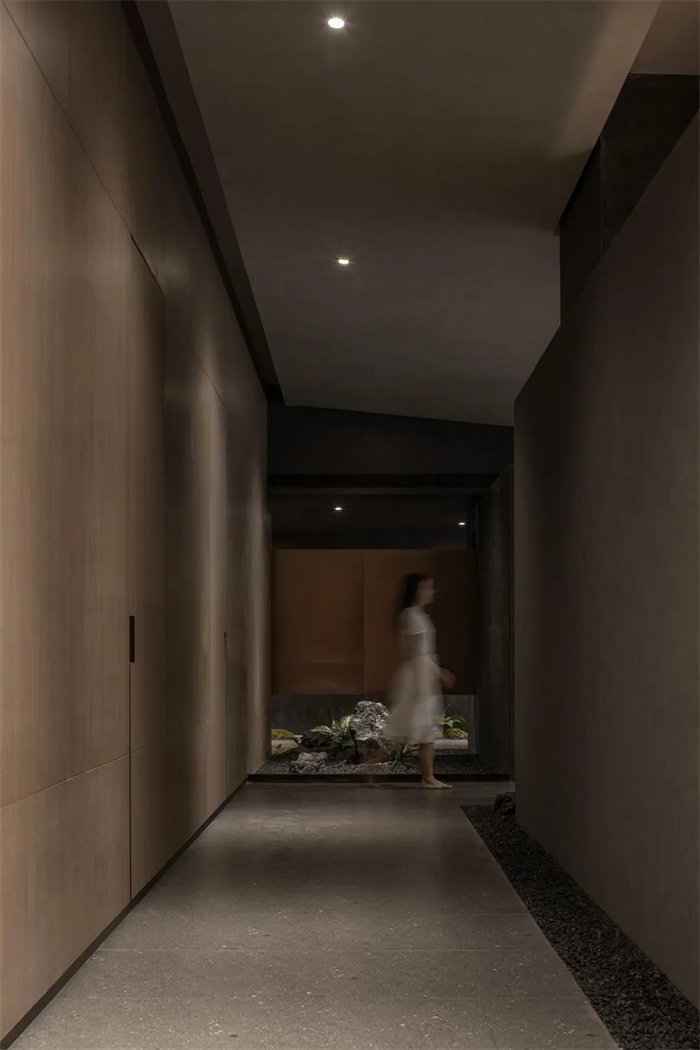 現(xiàn)代極簡東方美學(xué)  邱園高端餐飲設(shè)計案例