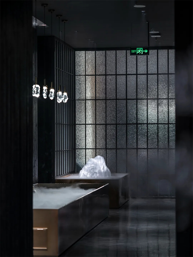 東方奢華  品頤高端養(yǎng)生火鍋餐廳設(shè)計(jì)案例