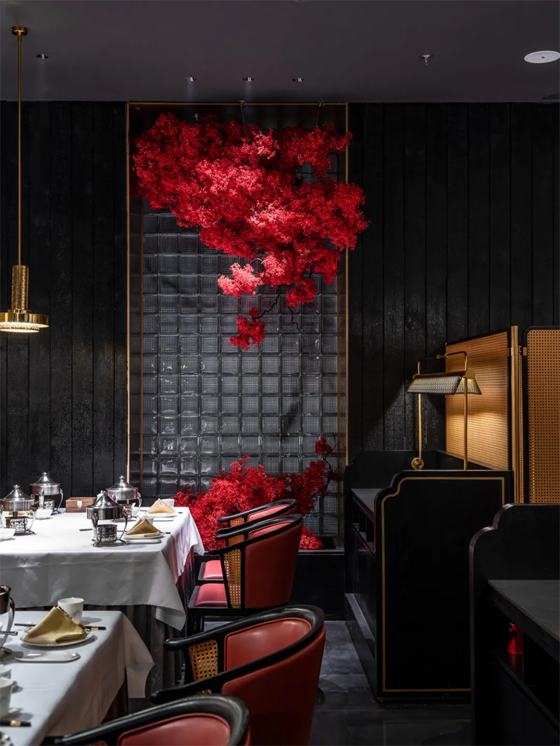 東方奢華  品頤高端養(yǎng)生火鍋餐廳設(shè)計(jì)案例