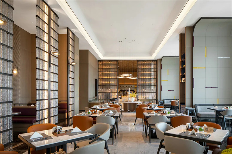 商務(wù)度假  山東濟南潤華皇冠假日星級酒店設(shè)計