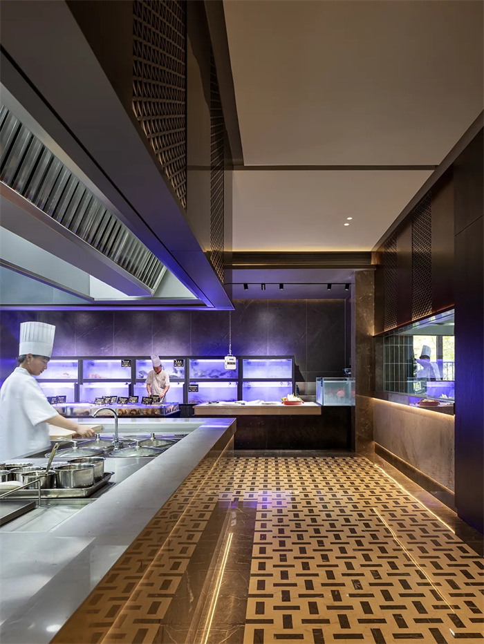 現(xiàn)代東方  遼寧大連奕景海鮮匠宴酒樓設(shè)計(jì)