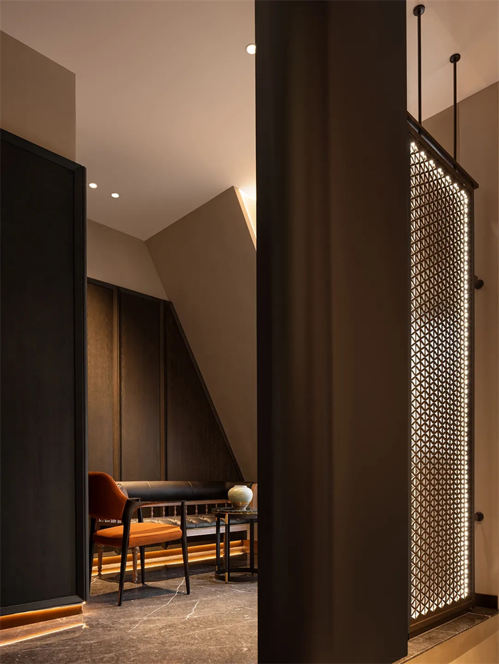 現(xiàn)代東方  遼寧大連奕景海鮮匠宴酒樓設(shè)計(jì)