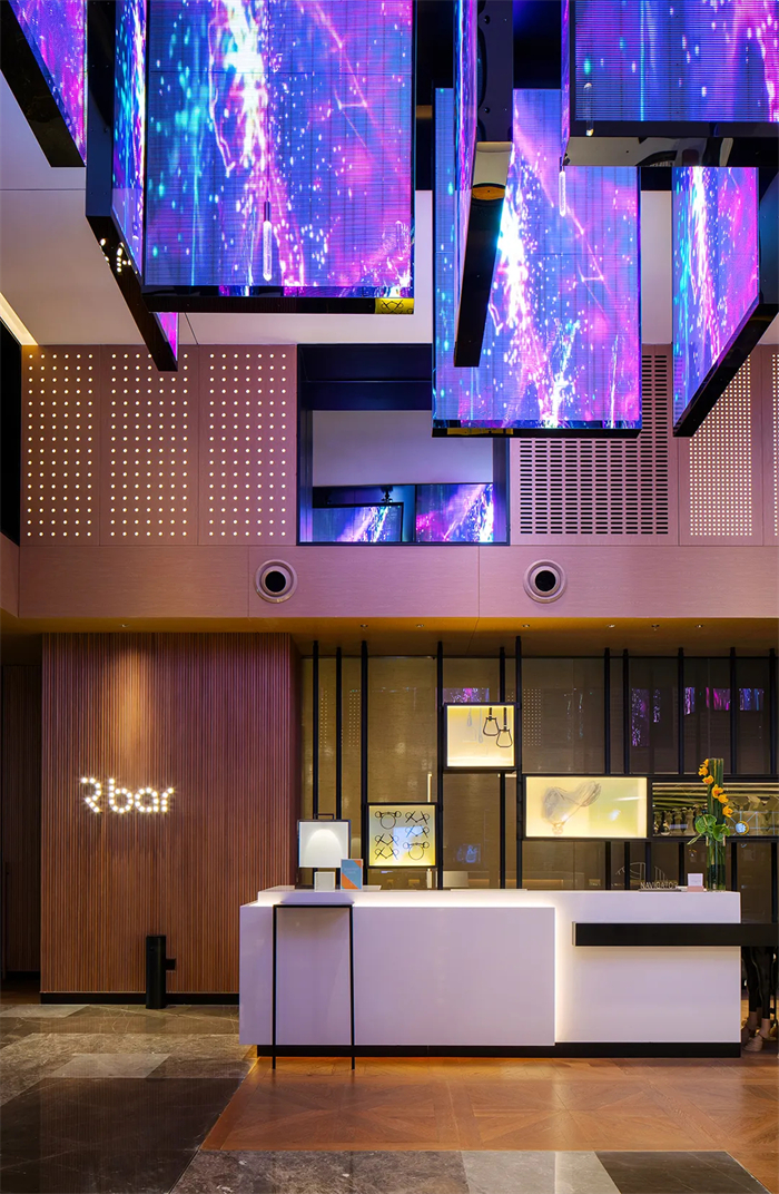 現(xiàn)代時(shí)尚潮流   北京東升萬麗酒店設(shè)計(jì)