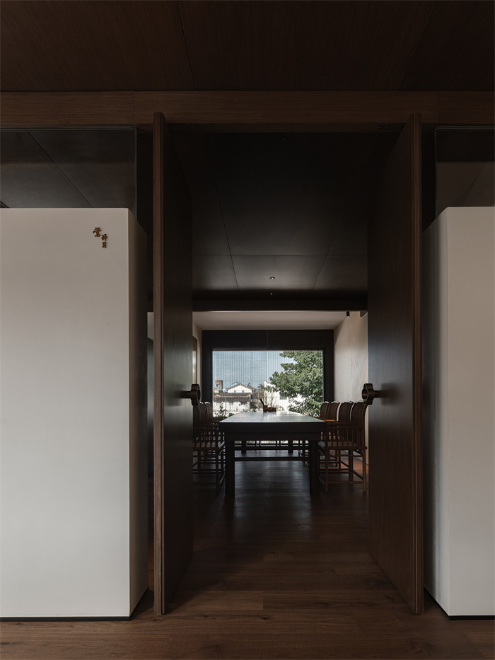 現(xiàn)代東方園林美學  平閶園蘇式面館設(shè)計