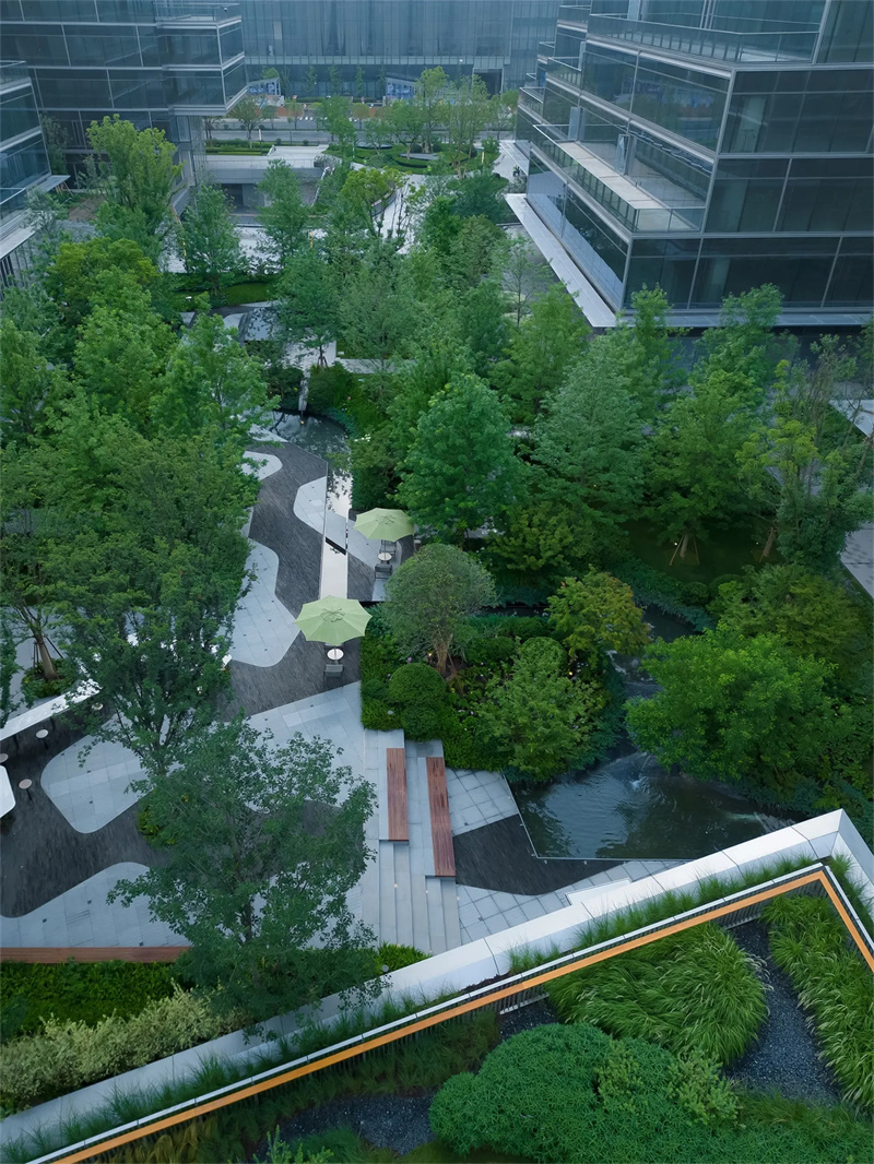 西投綠城·杭州云瀾谷 - 自然與城市共生的未來辦公設計