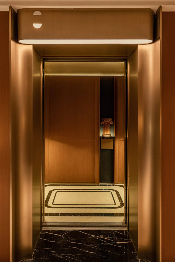 青島五四廣場MaxX美侖美奐酒店設(shè)計(jì)